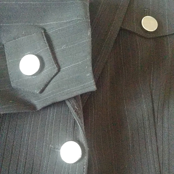 Franco Mirabelli Ladies Blazer Made In 🇨🇦 - Picture 5 of 16